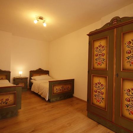 Апартаменты Miniponyhof Biohof Almbauer Вайдхофен-ан-дер-Ибс Экстерьер фото